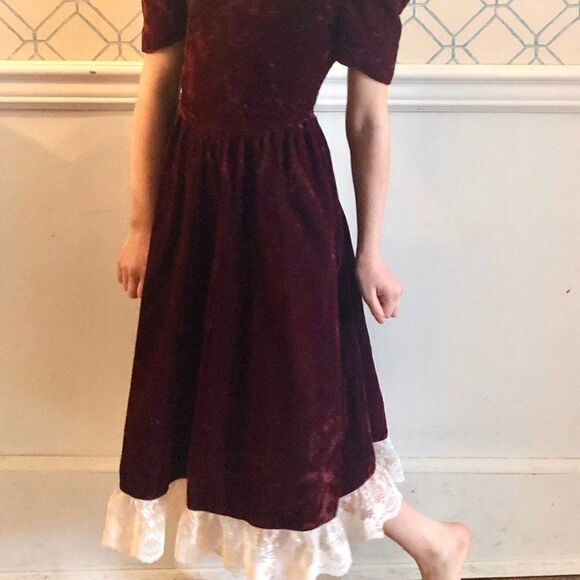 Vintage ALFRED ANGELO Girls Dress Size 8 Velour